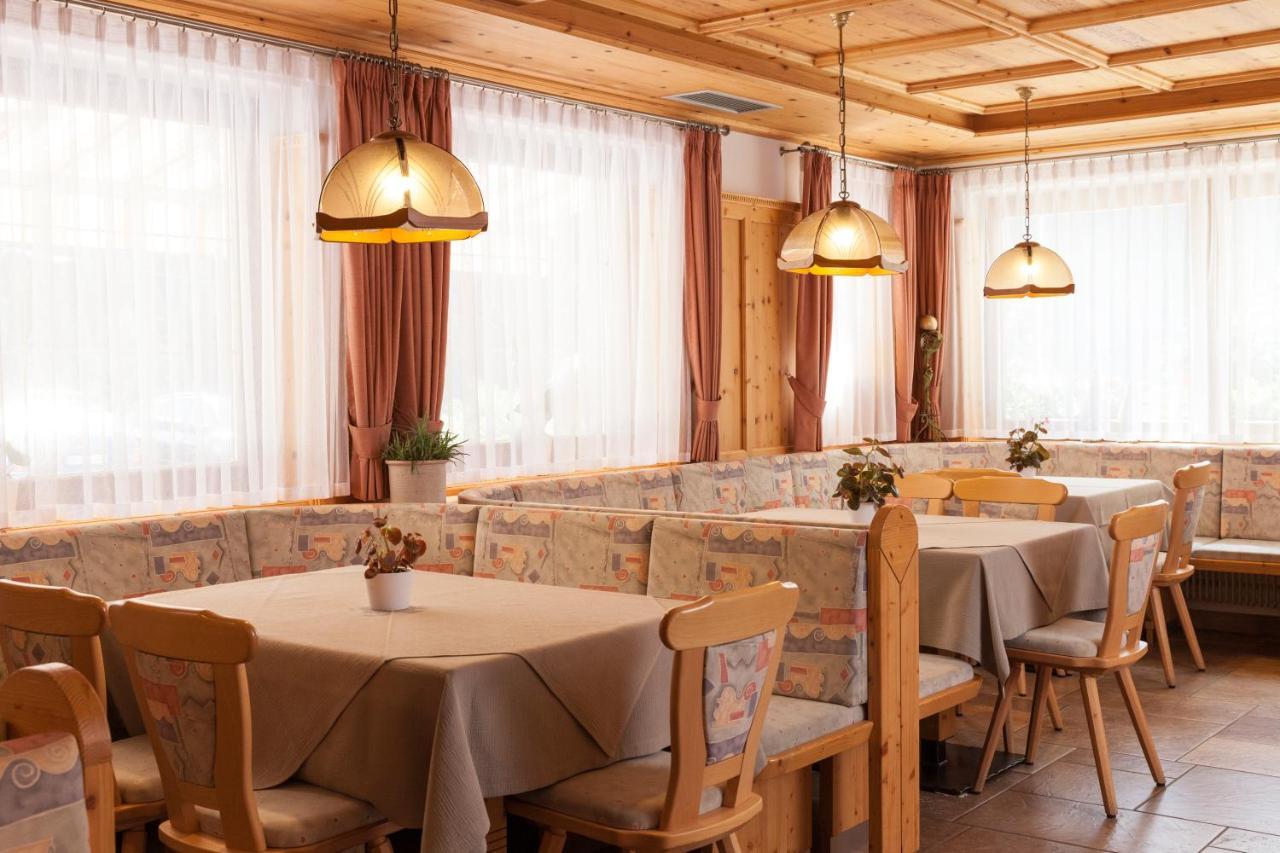 Alpenspitz Appartements - Garni - B&B Рачинес Екстер'єр фото