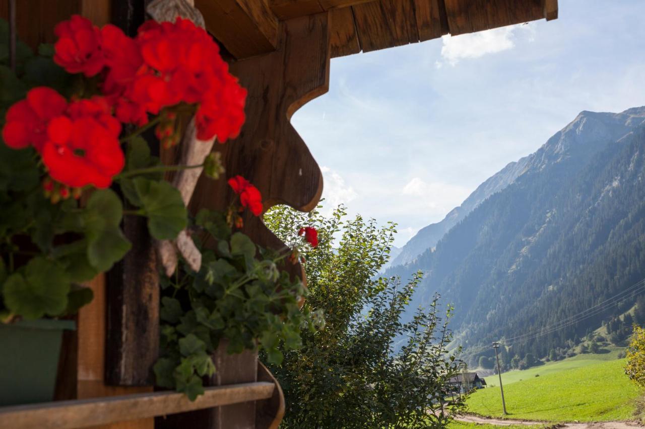 Alpenspitz Appartements - Garni - B&B Рачинес Екстер'єр фото