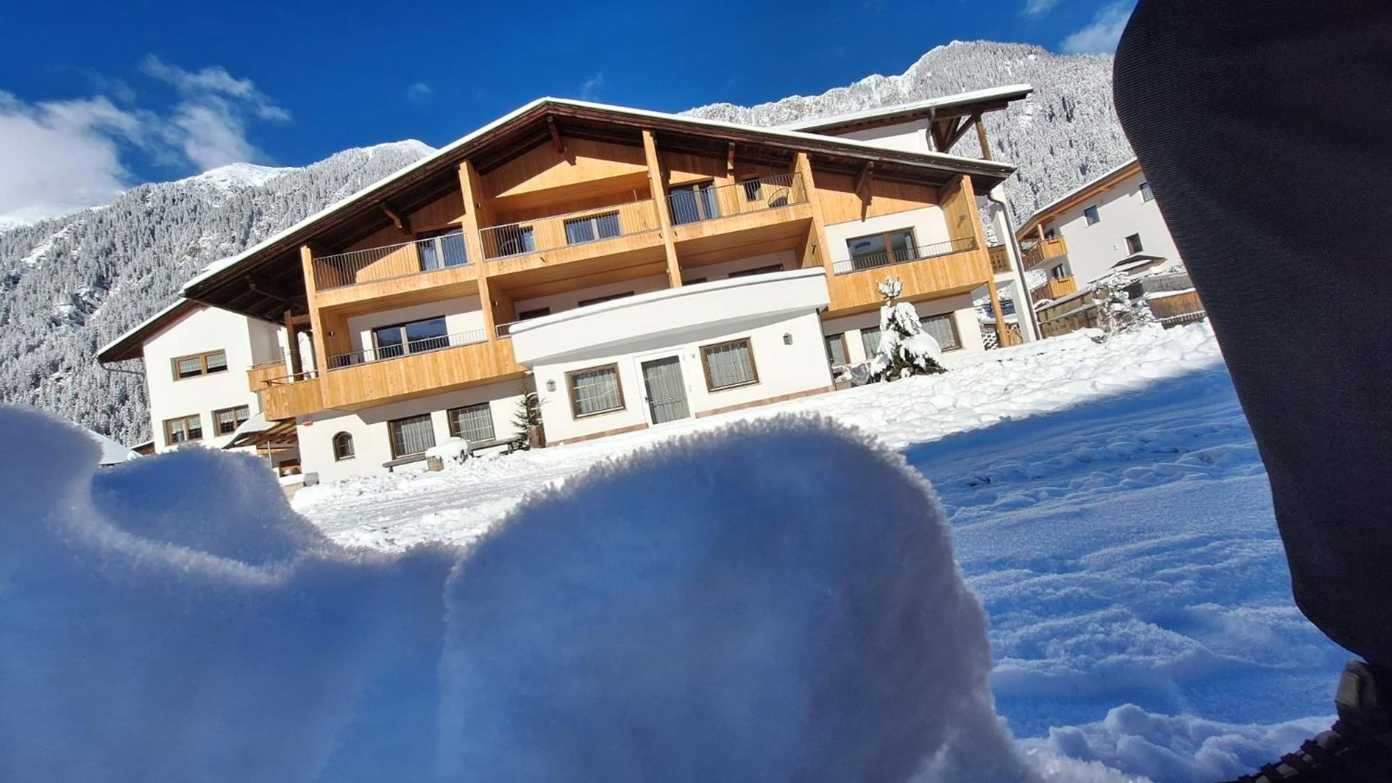 Alpenspitz Appartements - Garni - B&B Рачинес Екстер'єр фото